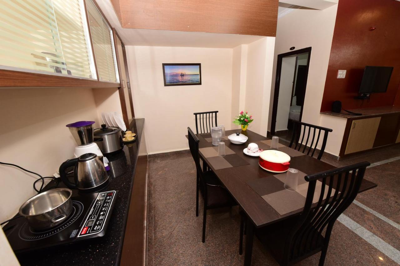 Sree Service Apartments Tirupati Exteriör bild