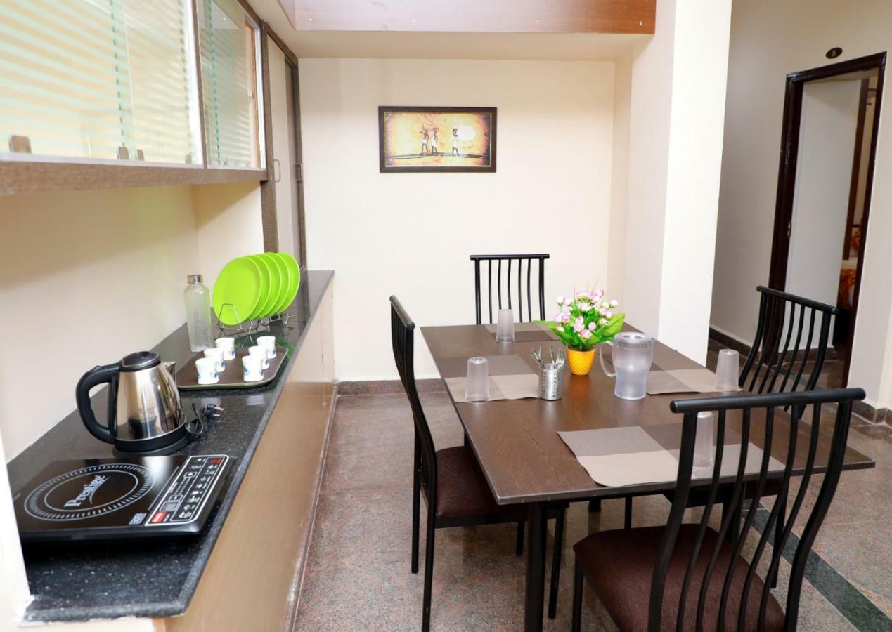 Sree Service Apartments Tirupati Exteriör bild
